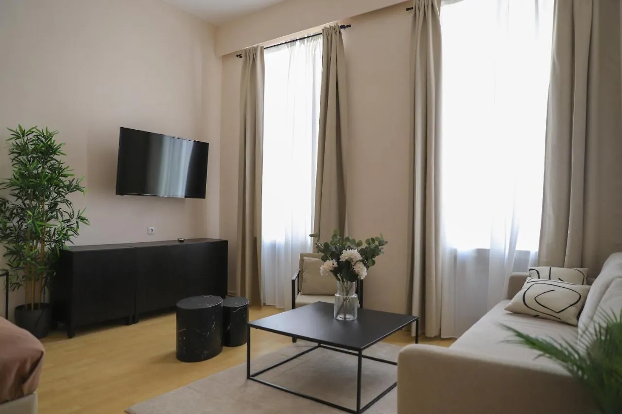 Spacious Apartment, 3 Min To U6 Metro Viena
