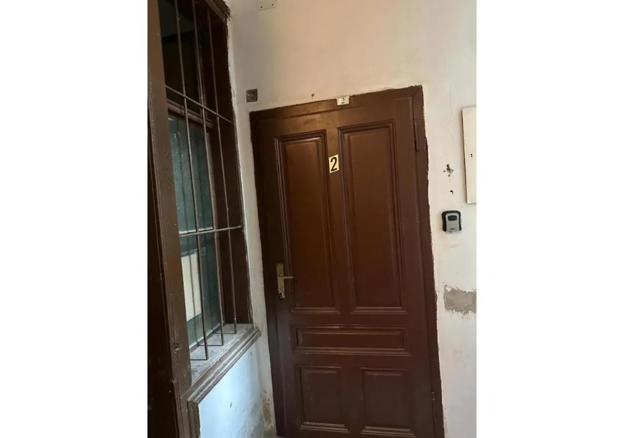 Apartament Spacious Apartment, 3 Min To U6 Metro Viena